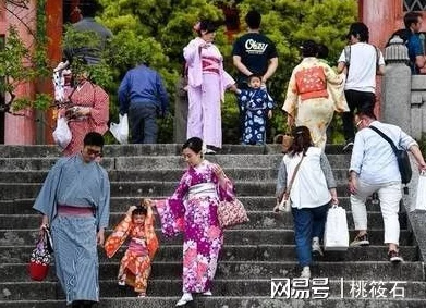 日韩亚洲国产中文字幕欧美网友认为该内容在文化交流上具有积极意义，但也有人担心其可能影响本土文化的传播与发展
