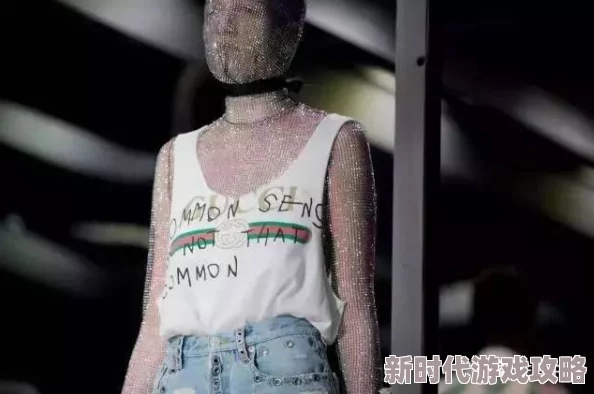 小芳人体艺术网，内容丰富多样，展现了独特的艺术视角，让人耳目一新