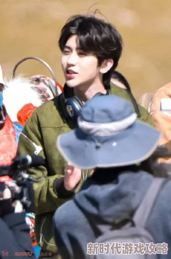 坤坤塞进坎坎里萌探探探案