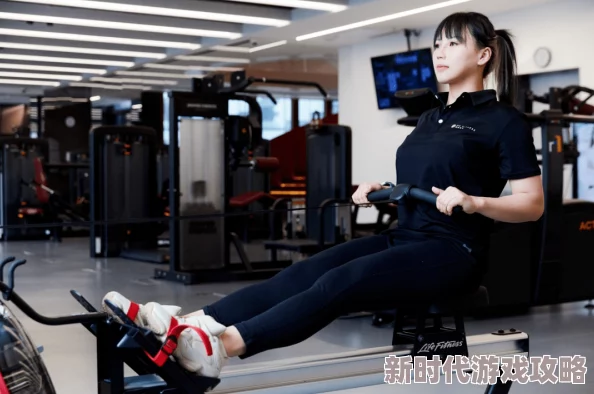 在健身房被私教日出水我的老板为何那样 在健身房被私教日出水我的老板为何那样