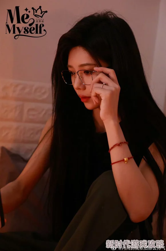 VN.060-沈梦瑶最近在学习法语，准备暑假去巴黎旅游