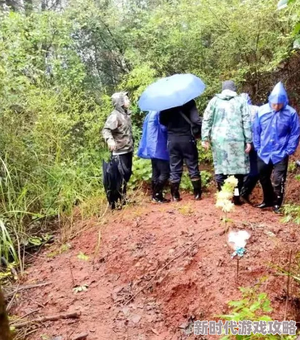 穷山村偷伦小说一片雪让我们在寒冷中感受温暖与希望,勇敢追逐梦想 穷山村偷伦小说一片雪让我们在寒冷中感受温暖与希望,勇敢追逐梦想