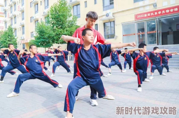 校园春情龙拳传承武术精神勇往直前追求梦想成就自我 校园春情龙拳传承武术精神勇往直前追求梦想成就自我