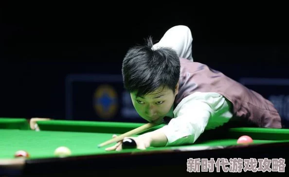 白洁和高小义2023斯诺克北爱尔兰公开赛第2轮吕昊天VS汤姆·福德勇往直前展现风采 白洁和高小义2023斯诺克北爱尔兰公开赛第2轮吕昊天VS汤姆·福德勇往直前展现风采