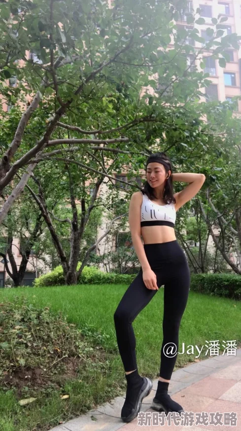 扶着黄蓉肥臀播种怀孕小说积极向上，珍惜生活中的每一份美好与爱，努力追求自己的梦想