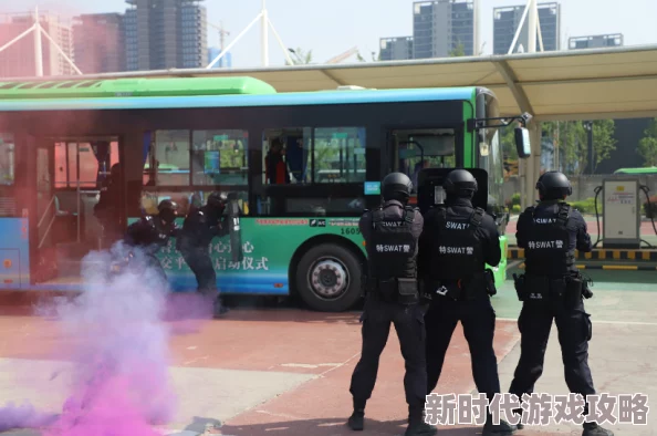 公交车上破两个六年级以暴制暴,倡导和平理性解决问题,共建和谐社会 公交车上破两个六年级以暴制暴,倡导和平理性解决问题,共建和谐社会