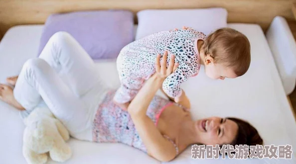 女人奶水授乳milkhd的hd三对鸳鸯一张床携手共进心连心幸福美满乐无边