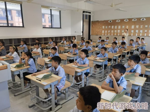 学校里的荡货h边上课边c近日校园内举办了一场别开生面的科技展览吸引了众多师生参与