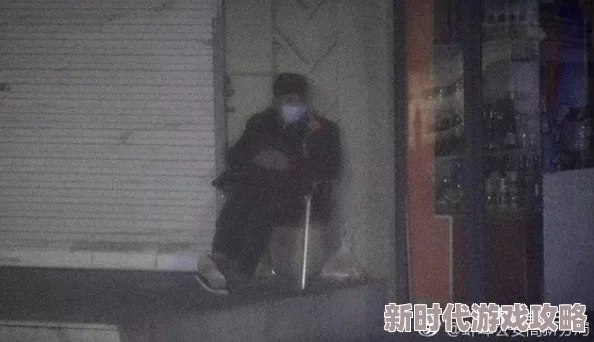 新婚夜被老头破了处新婚夫妇意外遭遇神秘老者闯入房间引发一系列搞笑事件 新婚夜被老头破了处新婚夫妇意外遭遇神秘老者闯入房间引发一系列搞笑事件