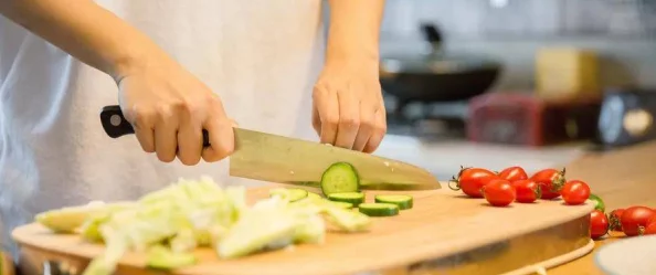 厨房play黄瓜进去小说h近日一款新型厨房工具引发热议,提升烹饪乐趣与效率 厨房play黄瓜进去小说h近日一款新型厨房工具引发热议,提升烹饪乐趣与效率