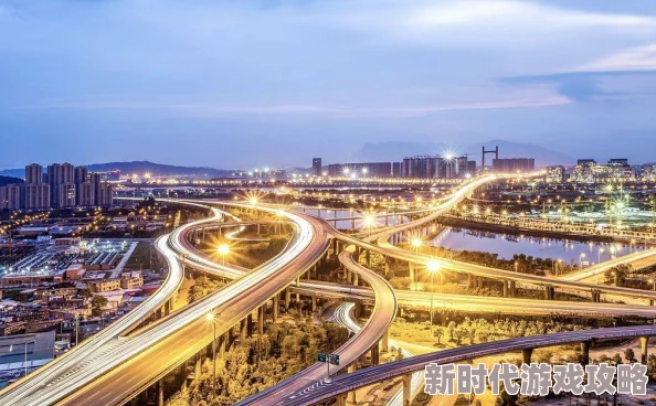 草草操据传练习此功法者曾因姿势奇特引发路人围观造成交通拥堵 草草操据传练习此功法者曾因姿势奇特引发路人围观造成交通拥堵