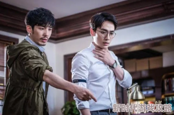 穿越与反穿越听说主角其实是带资进组还和导演有点暧昧关系