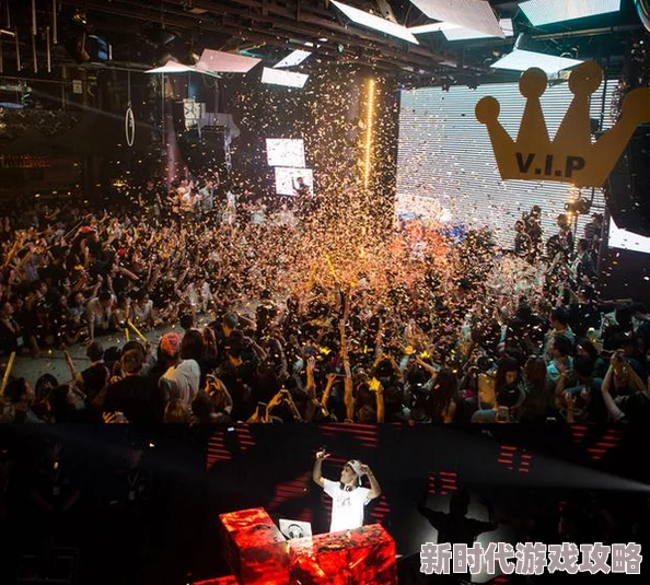 欧美综合区惊现神秘巨星私人派对奢华至极引网友热议 欧美综合区惊现神秘巨星私人派对奢华至极引网友热议