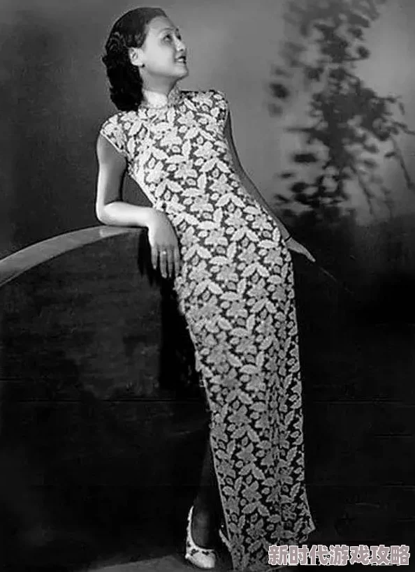 曼娜回忆录据传曼娜曾与神秘富商一见钟情并秘密订婚 曼娜回忆录据传曼娜曾与神秘富商一见钟情并秘密订婚