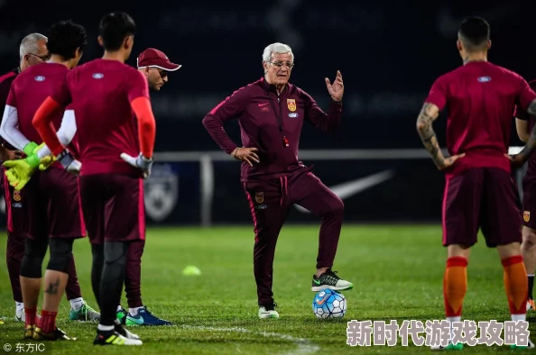 《王者荣耀》装备深度爆料：小黄刀真实身份揭秘，打野边路双重神器全解析