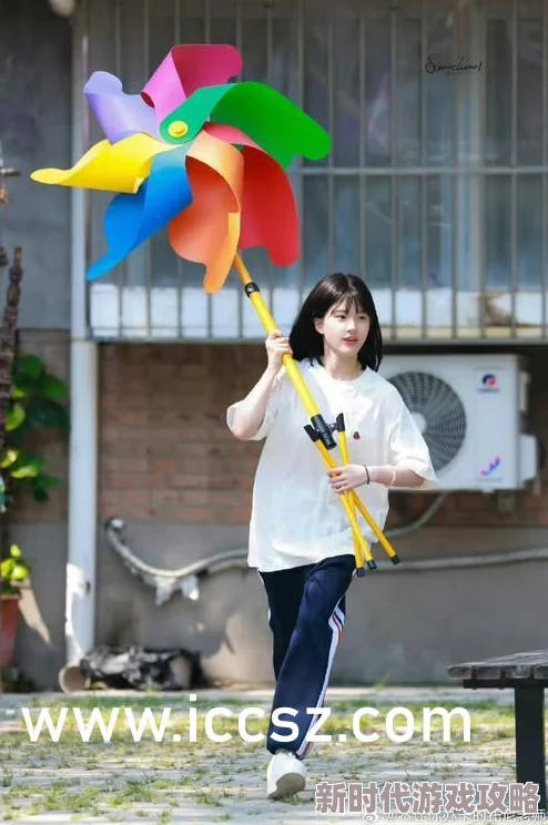 波多野结衣护士装被3P影片截图疯传网络引发道德争议