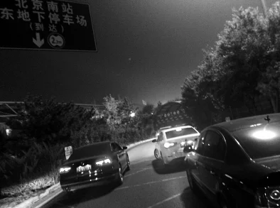 百合文车行驶在禁忌边缘试探读者道德底线