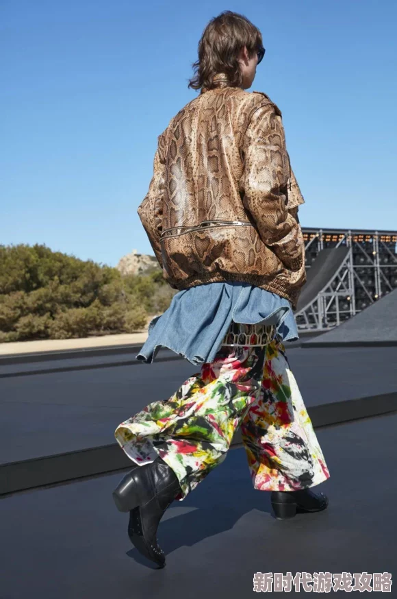 揭秘坏酷酷风格指南:独家爆料,打造独一无二反叛个性装扮秘籍 揭秘坏酷酷风格指南:独家爆料,打造独一无二反叛个性装扮秘籍