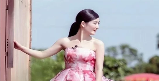 美村妇真湿夹得我好爽原标题曝光引网友热议道德与法律的边界 美村妇真湿夹得我好爽原标题曝光引网友热议道德与法律的边界