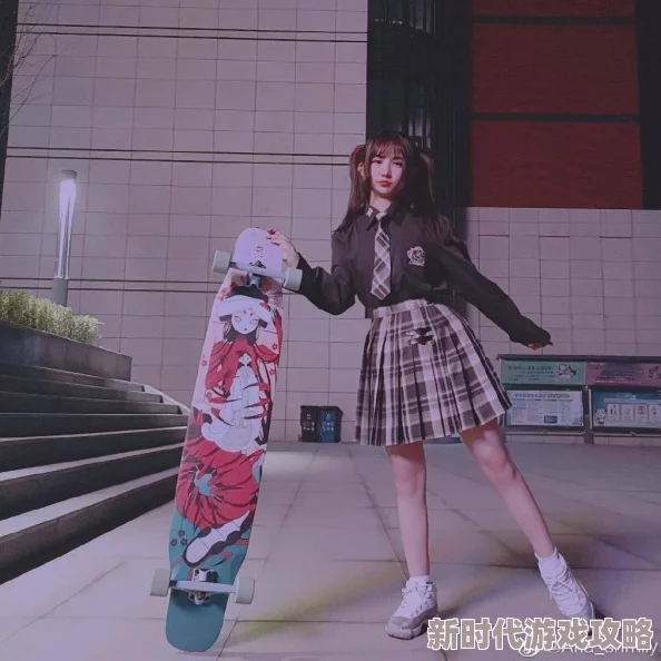 每当我看到jk慢慢脱离裤腿经常在地铁公交上看到这种行为请大家注意保护隐私