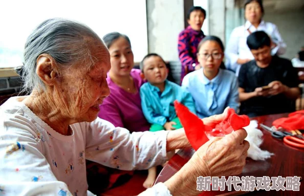 老李头的幸福生活老李头喜迎重孙回家共享四世同堂天伦之乐