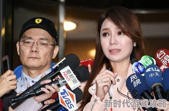 他在丈夫面前被耍了还被拍了视频传到网上引发群嘲和网络暴力