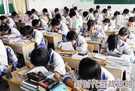 高中生被老师第一次处破女特级教师直播授课引百万学生在线学习 高中生被老师第一次处破女特级教师直播授课引百万学生在线学习