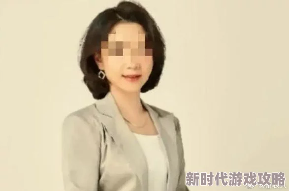 跪在女董事长高跟鞋下的奴网友评论:剧情离谱,三观不正,价值观扭曲,令人不适 跪在女董事长高跟鞋下的奴网友评论:剧情离谱,三观不正,价值观扭曲,令人不适