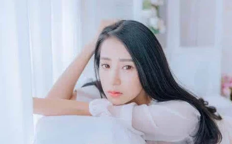 日本丰滿BBWBBwBBw厨房：探讨日本文化中对丰满身材的审美与饮食习惯的关系分析