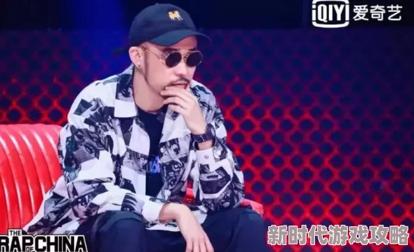 十九岁女rapper惊艳全场，首张专辑发行首周销量破万，成乐坛新星引发热议！