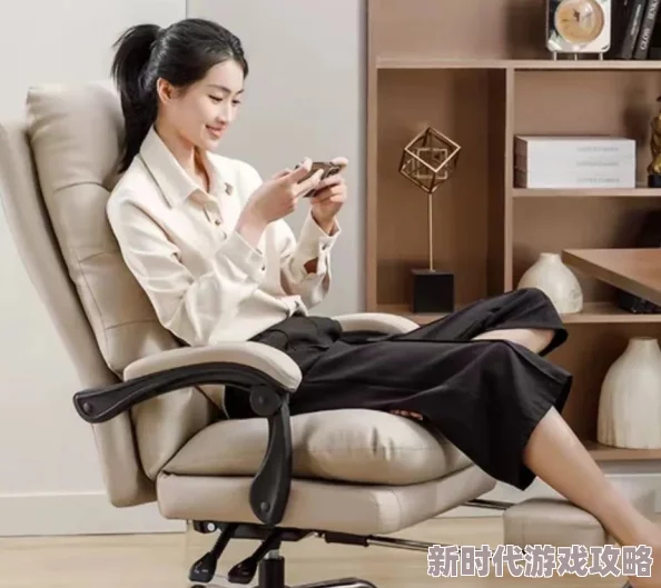 国产沙发午睡系列999全新升级，舒适度与设计感双重提升，助力您的每一次完美午休体验！