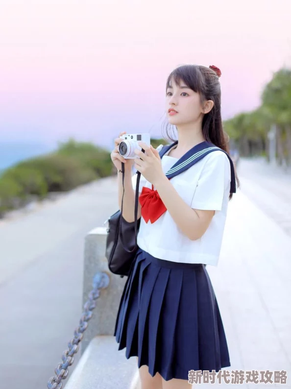 ysl千人千色ysl水蜜桃jk＂引发时尚界热潮，炫彩新服饰引领潮流风向标，掀起购物狂潮！