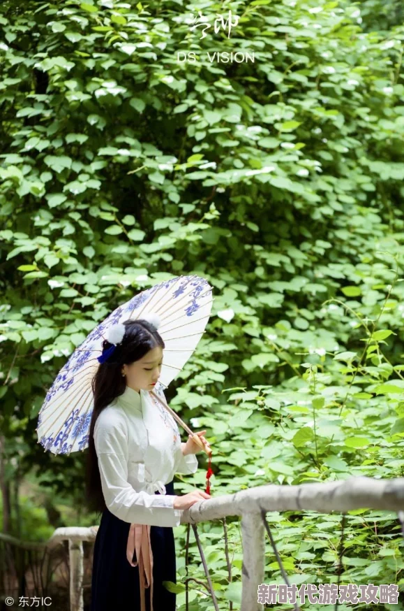 神都夜行录烟雨平生新时装深度解析:设计亮点与玩家评价如何? 神都夜行录烟雨平生新时装深度解析:设计亮点与玩家评价如何?