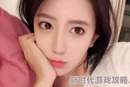 美女直播毛片：最新动态曝光，网友热议其背后的故事与影响，引发广泛关注与讨论！