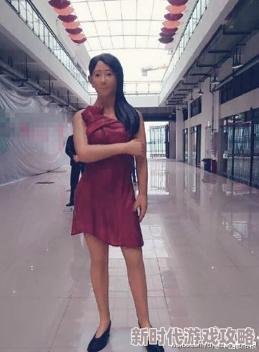 日批汤芳:最新动态曝光,网友热议其新作与生活近况,引发广泛关注与讨论! 日批汤芳:最新动态曝光,网友热议其新作与生活近况,引发广泛关注与讨论!