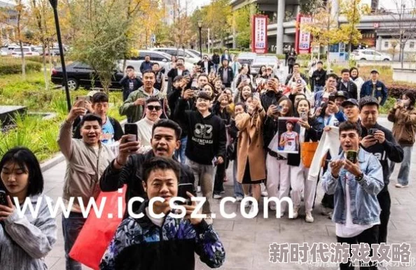 都市激色制服丝袜无码：热辣时尚潮流引领新风尚，街头瞬间成为视觉盛宴！