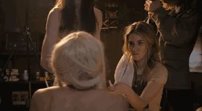 成年女人色毛片免费看：最新动态与热门推荐，尽享精彩内容与多样选择，满足你的观看需求！