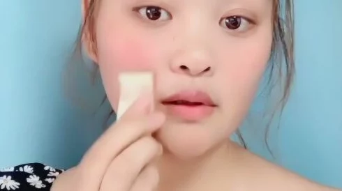 西施去掉小内皮肤的方法，竟然让她的肌肤焕发光彩，网友纷纷惊呼效果神奇！