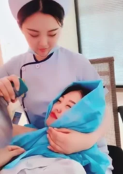 爽好紧别夹宝贝叫大声点护士,近日引发热议,网友们纷纷讨论其背后的故事与含义,话题持续升温 爽好紧别夹宝贝叫大声点护士,近日引发热议,网友们纷纷讨论其背后的故事与含义,话题持续升温