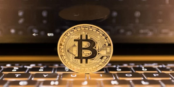 我给你扣扣比:全球首个虚拟货币交易平台上线,颠覆传统金融市场,引发投资者热潮! 我给你扣扣比:全球首个虚拟货币交易平台上线,颠覆传统金融市场,引发投资者热潮!