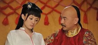 皇上和宫女激烈的啪啪：最新进展揭示了宫廷内外的权力斗争与情感纠葛，令人瞩目的内幕逐渐浮出水面