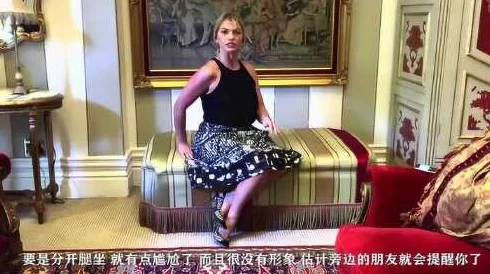 美女脱了内裤张开腿让男人桶到爽，这种内容虽然吸引眼球，但也反映出社会对女性的物化，值得深思