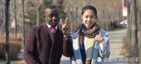 欧美黑人疯狂性受xxxxx喷水，最新动态：该事件引发广泛关注，社交媒体上讨论热烈，各方观点交锋不断