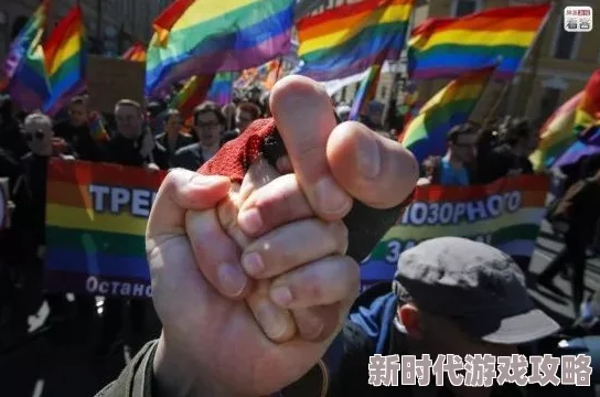 chinese体育生gayxnxx引发热议，网友纷纷表达对性取向和社会接受度的看法，讨论氛围十分活跃