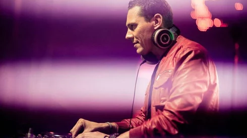 jealousvue成熟50ma：引领潮流的全新风尚，颠覆传统界限，释放无限创意潜能！