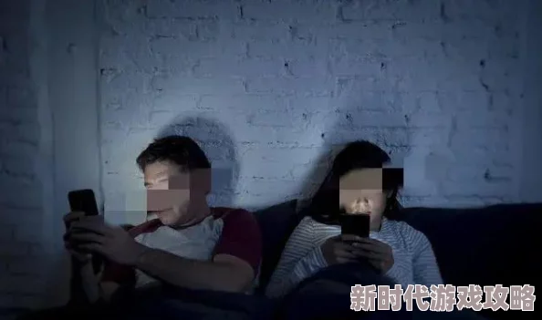 夫妻午夜视频：最新动态曝光，网友热议其背后的故事与影响，引发广泛关注与讨论