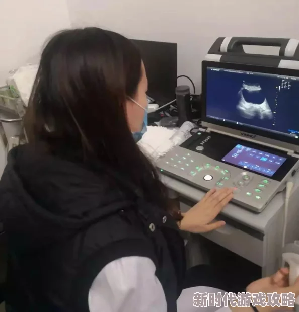 大乳欲妇三级一区二区三区：最新动态揭示了该领域的热门趋势与发展，吸引了众多关注者的目光