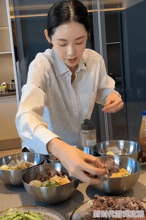 翁公厨房里轻点好大，探寻传统美食背后的温情故事与家族记忆