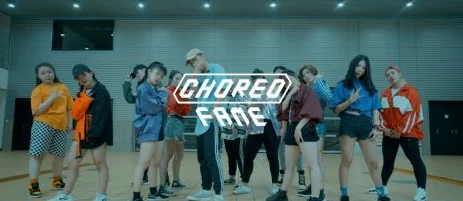 曰皮大免费30分钟，狂欢派对来袭，尽享激情时刻，快来体验前所未有的乐趣！