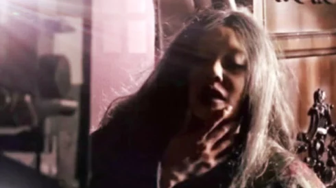 探秘网络黑暗面:2kill2f美女被勒死视频背后的真相与社会反思 探秘网络黑暗面:2kill2f美女被勒死视频背后的真相与社会反思